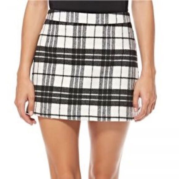 Forever 21 Mini Skirt Women’s Plaid Black White Wool Blend Size S - Picture 1 of 6